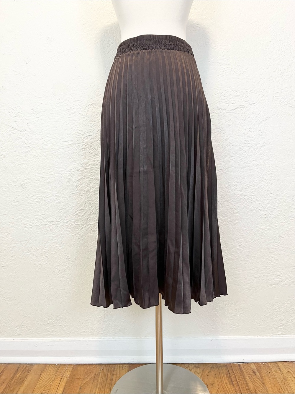 Midi Skirt Pleated Brown Satin Large L Max Studio